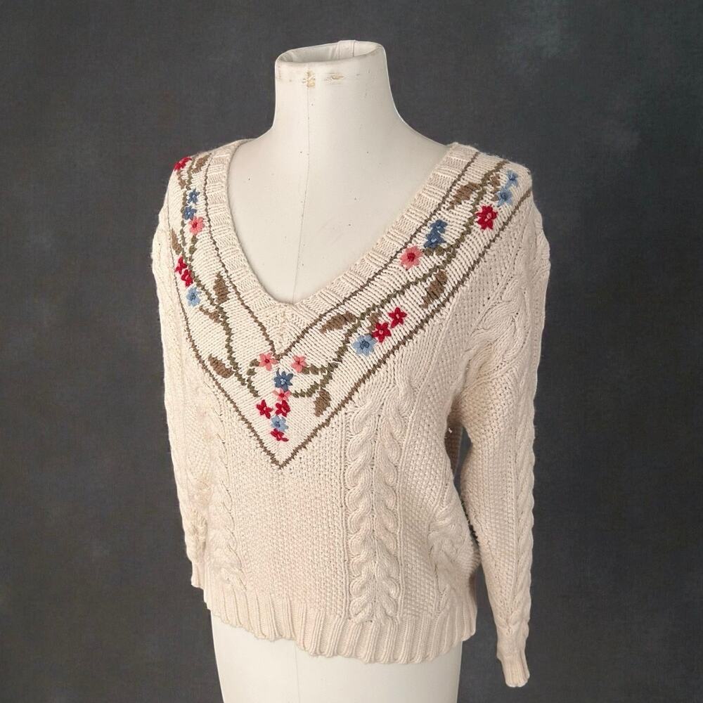 Vintage Banana Republic Safari & Travel Floral Embroidered Knit Sweater sz Small